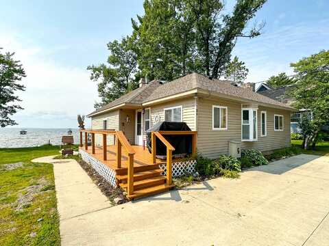 104 Elve Street, Prudenville, MI 48651