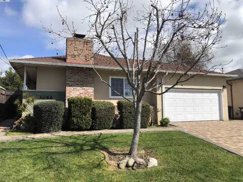 3086 Greenview Dr, Castro Valley, CA 94546