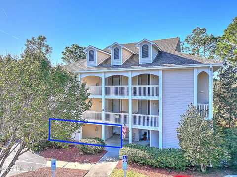 3350 Club Villas Drive, Southport, NC 28461