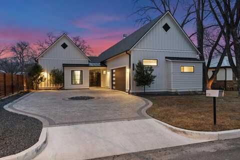 106 College St, Fredericksburg, TX 78624