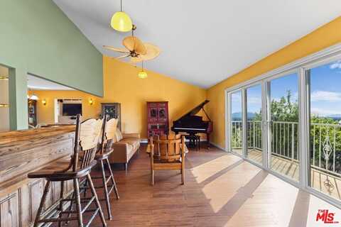 17152 Barneston St, Granada Hills, CA 91344