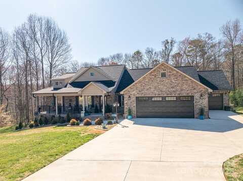 944 Clear Creek Circle, Lincolnton, NC 28092