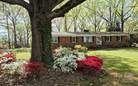 725 Plantation Road, Lancaster, SC 29720