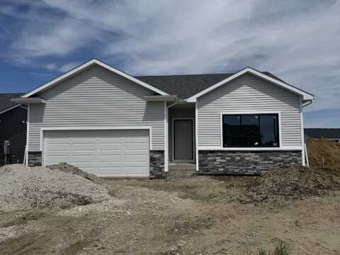 1811 Tuscany Drive SE, Altoona, IA 50009