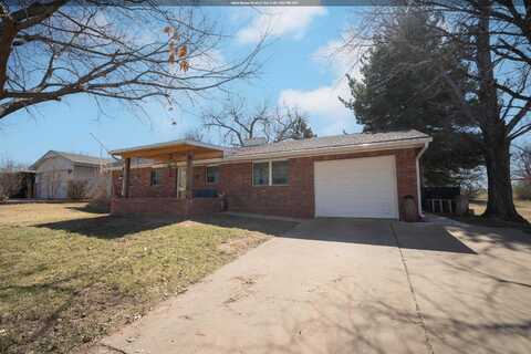 2523 Cherry St, Woodward, OK 73801