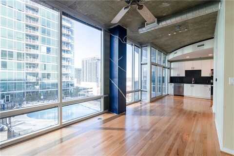 923 Peachtree Street NE, Atlanta, GA 30309