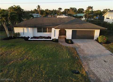 1041 N Waterway Drive, Fort Myers, FL 33919