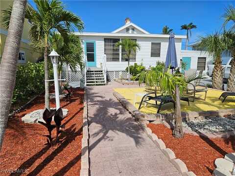243 Pearl Street, Fort Myers Beach, FL 33931