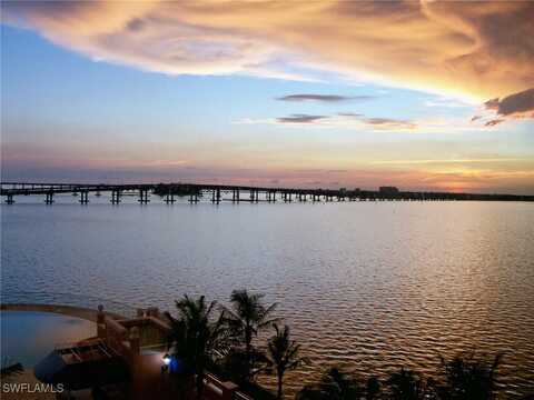 2745 1st Street, Fort Myers, FL 33916