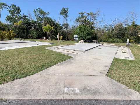 19681 Summerlin 425 Road, Fort Myers, FL 33908