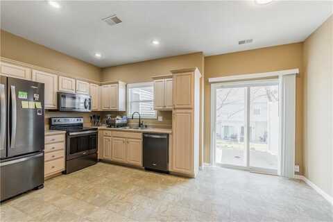 1645 SW Madison Street, Lees Summit, MO 64081