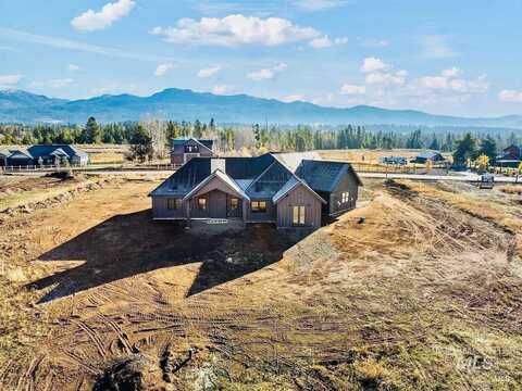 13901 Sky View Ct, McCall, ID 83638