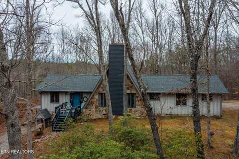 514 Unicoi Lakes Rd, Tellico Plains, TN 37385