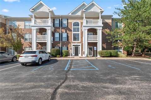 13101 Mill Crossing Court, Saint Louis, MO 63141
