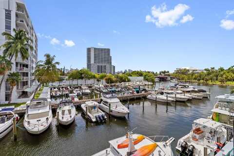 1720 NW N River Dr, Miami, FL 33125