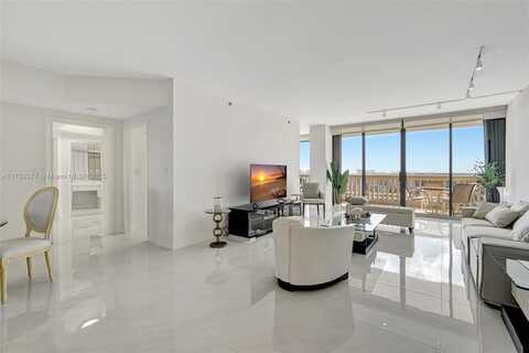 2000 Island Blvd, Aventura, FL 33160