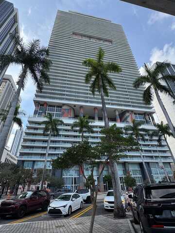 50 Biscayne Blvd, Miami, FL 33132