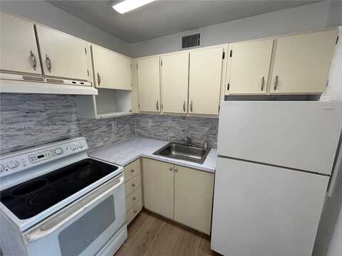 1126 SW 3rd St, Miami, FL 33130