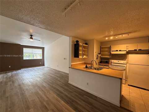 18328 NW 68th Ave, Hialeah, FL 33015
