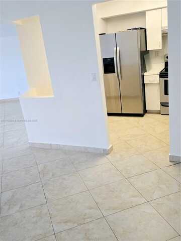 3300 NE 191st St, Aventura, FL 33180