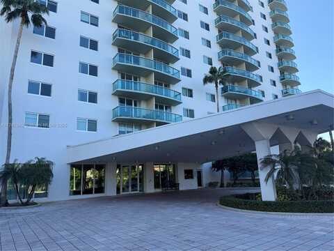 19380 Collins Ave, Sunny Isles Beach, FL 33160