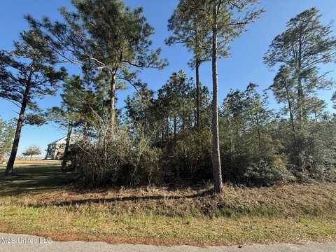 2446 Kanoa Way, Diamondhead, MS 39525