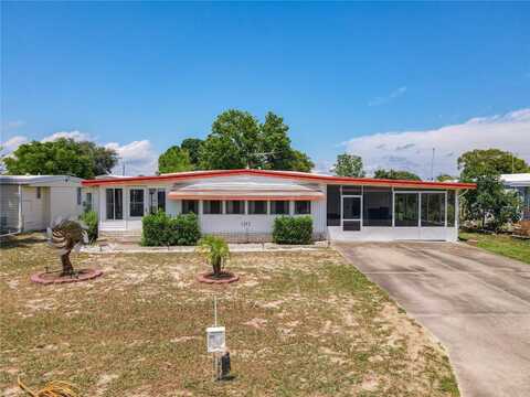 1312 APACHE CIRCLE, TAVARES, FL 32778