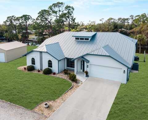 908 TROPICAL CIRCLE NW, PORT CHARLOTTE, FL 33948
