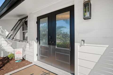 7701 PALM DRIVE, HOLMES BEACH, FL 34217
