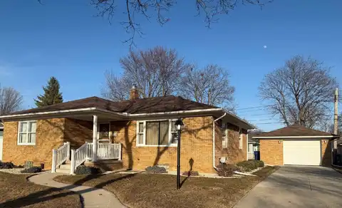 1907 S VanBuren, Bay City, MI 48708