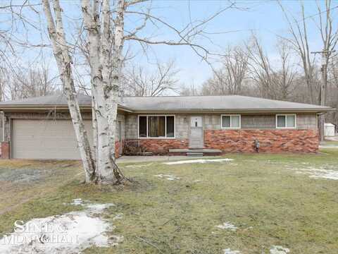 6266 Genaw, Cottrellville, MI 48039