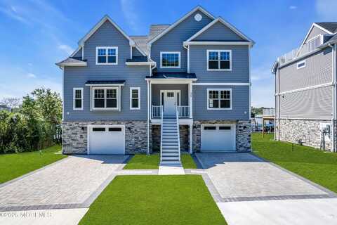 51 Pennsylvania Avenue, Waretown, NJ 08758
