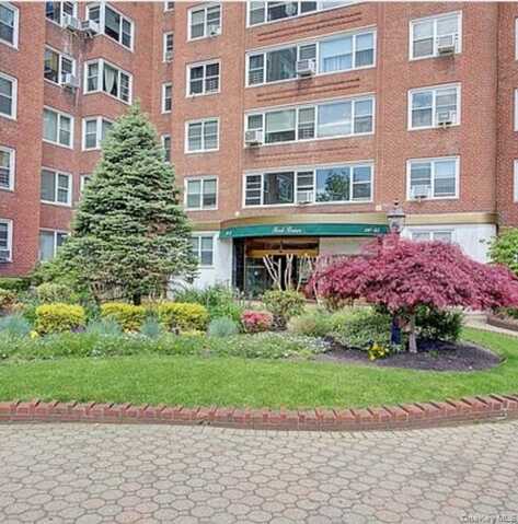 110-45 Queens Blvd, Forest Hills, NY 11375