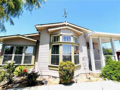 38445 Via Taffia, Murrieta, CA 92563