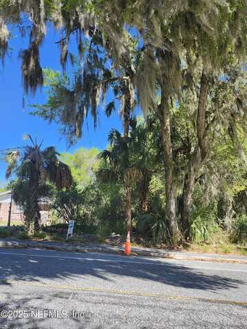706 LIME Street, Crescent City, FL 32112