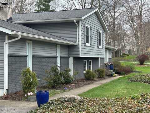1785 Ashley Drive, Hudson, OH 44236