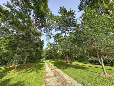 2134 FM 353, San Augustine, TX 75972