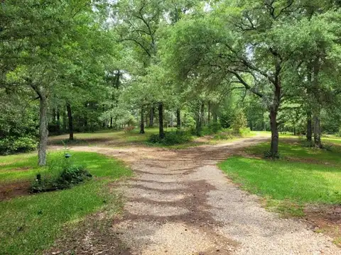 2134 FM 353, San Augustine, TX 75972