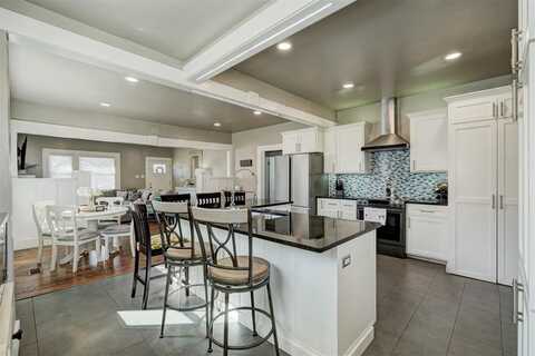 2233 W Eubanks Street, Oklahoma City, OK 73112