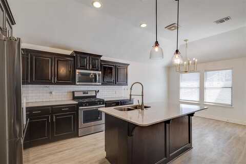 12486 Native Hill Drive, Choctaw, OK 73020