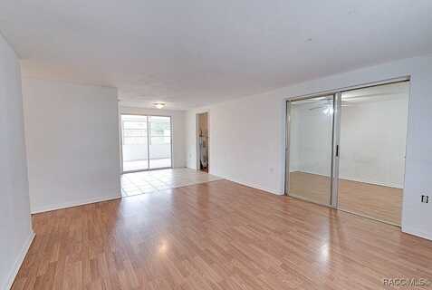 11 Oak Knoll Street, Beverly Hills, FL 34465