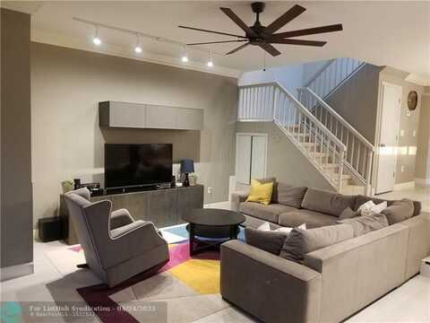 3041 NE 183rd Ln, Aventura, FL 33160