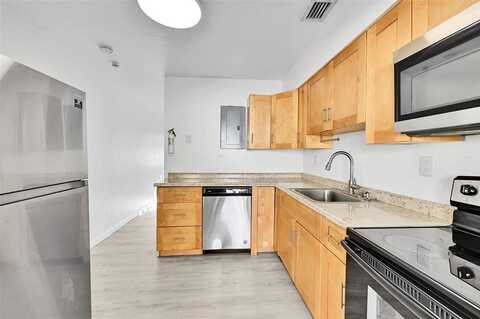 2409 Taft St, Hollywood, FL 33020