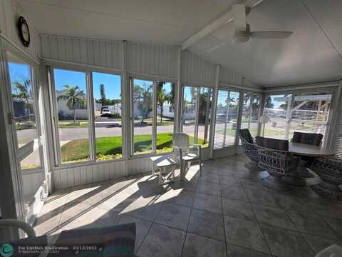 2441 SW 52nd St, Fort Lauderdale, FL 33312