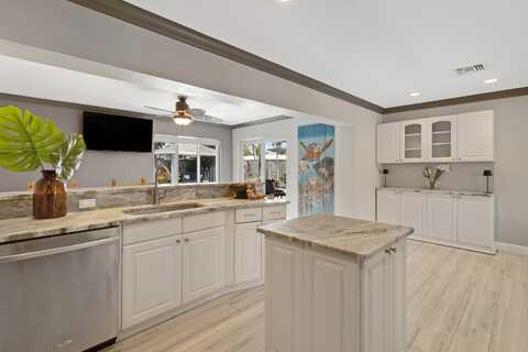 1351 SE 7 Avenue, Pompano Beach, FL 33060