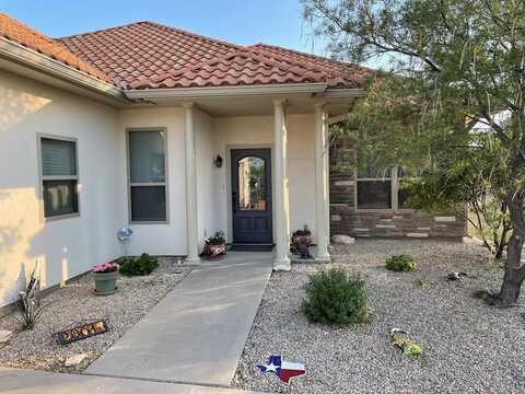 2001 Coyote Bend, San Angelo, TX 76904