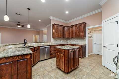 2024 Coyote Bend, San Angelo, TX 76904