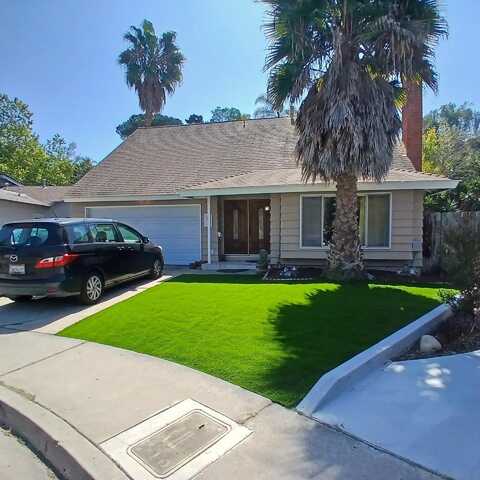 5493 New Mills, San Diego, CA 92115
