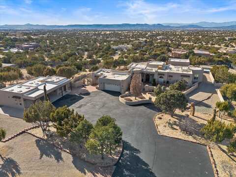 3 Montana Vista, Santa Fe, NM 87507