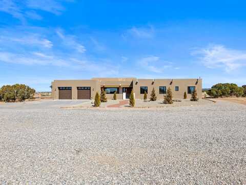 41 Camino Rosa Linda, Santa Fe, NM 87540